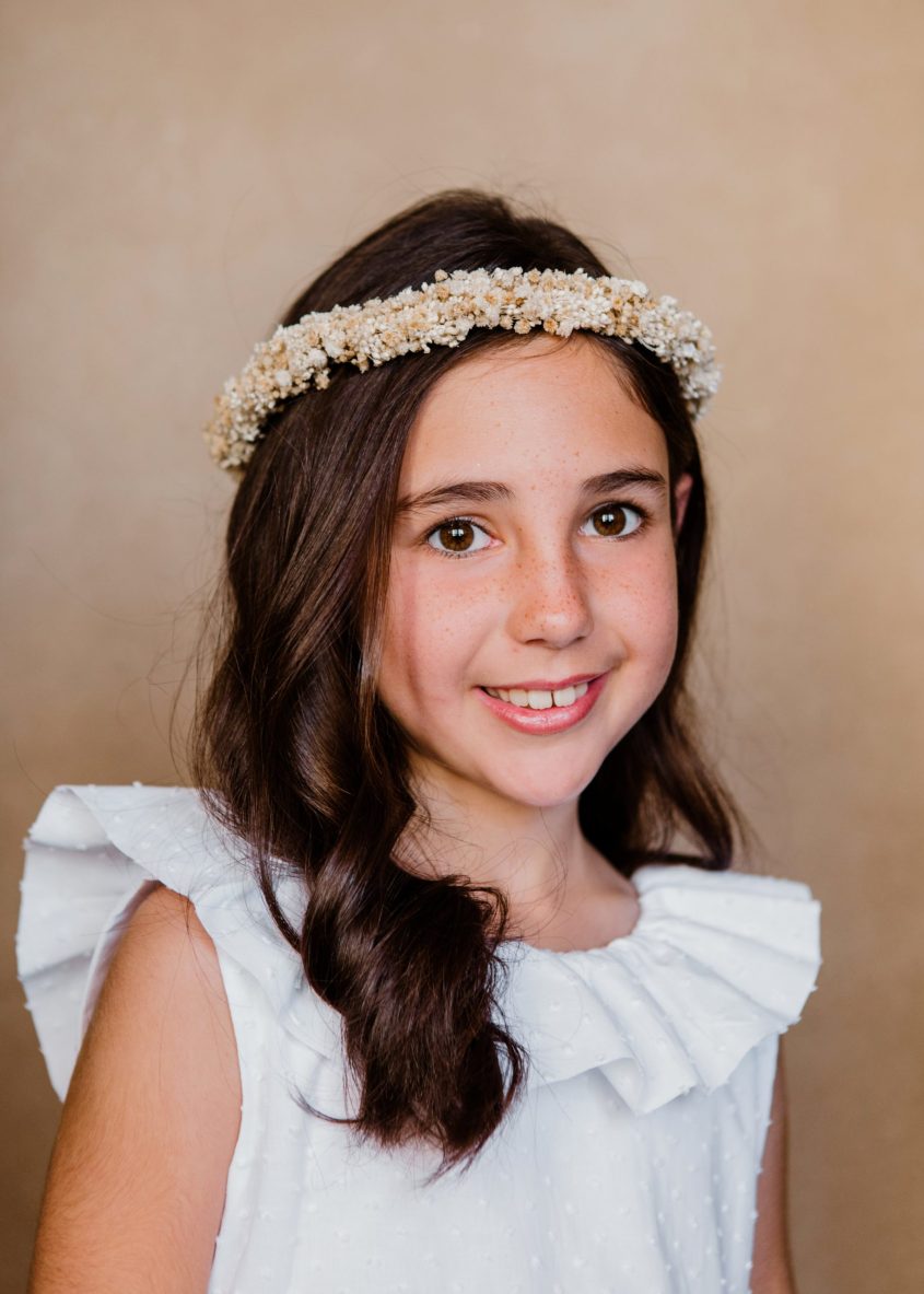 Corona flores preservadas niña - Paniculata - Camomile Bouquet min (1)