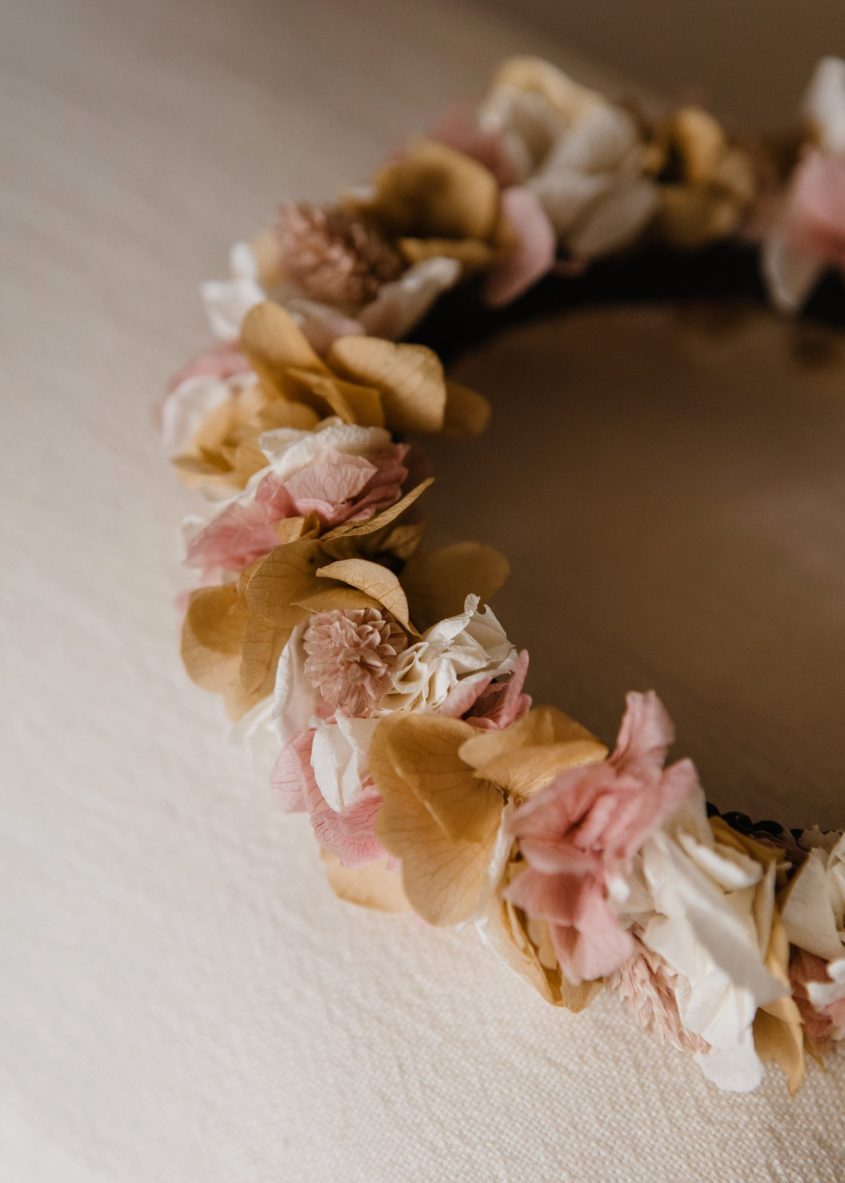 Diadema flores preservadas niña - Hortensias - Camomile Bouquet (4)-min