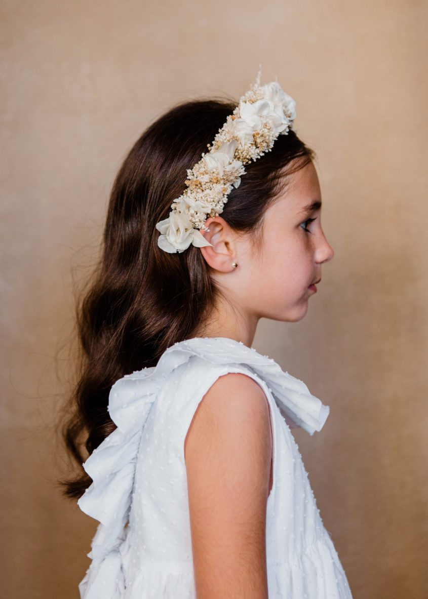Diadema flores preservadas niña - Monocromática (1)-min
