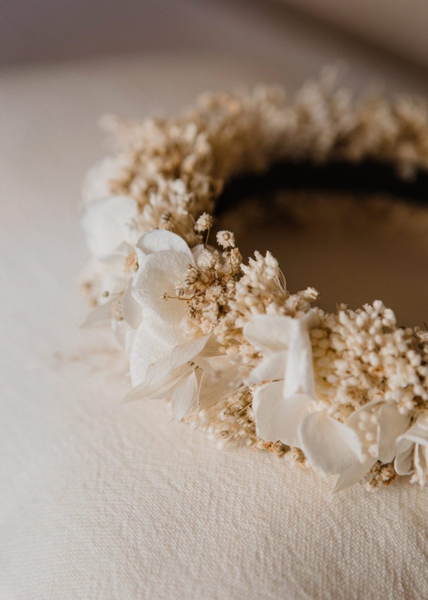 Diadema flores preservadas niña - Monocromática (4)-min
